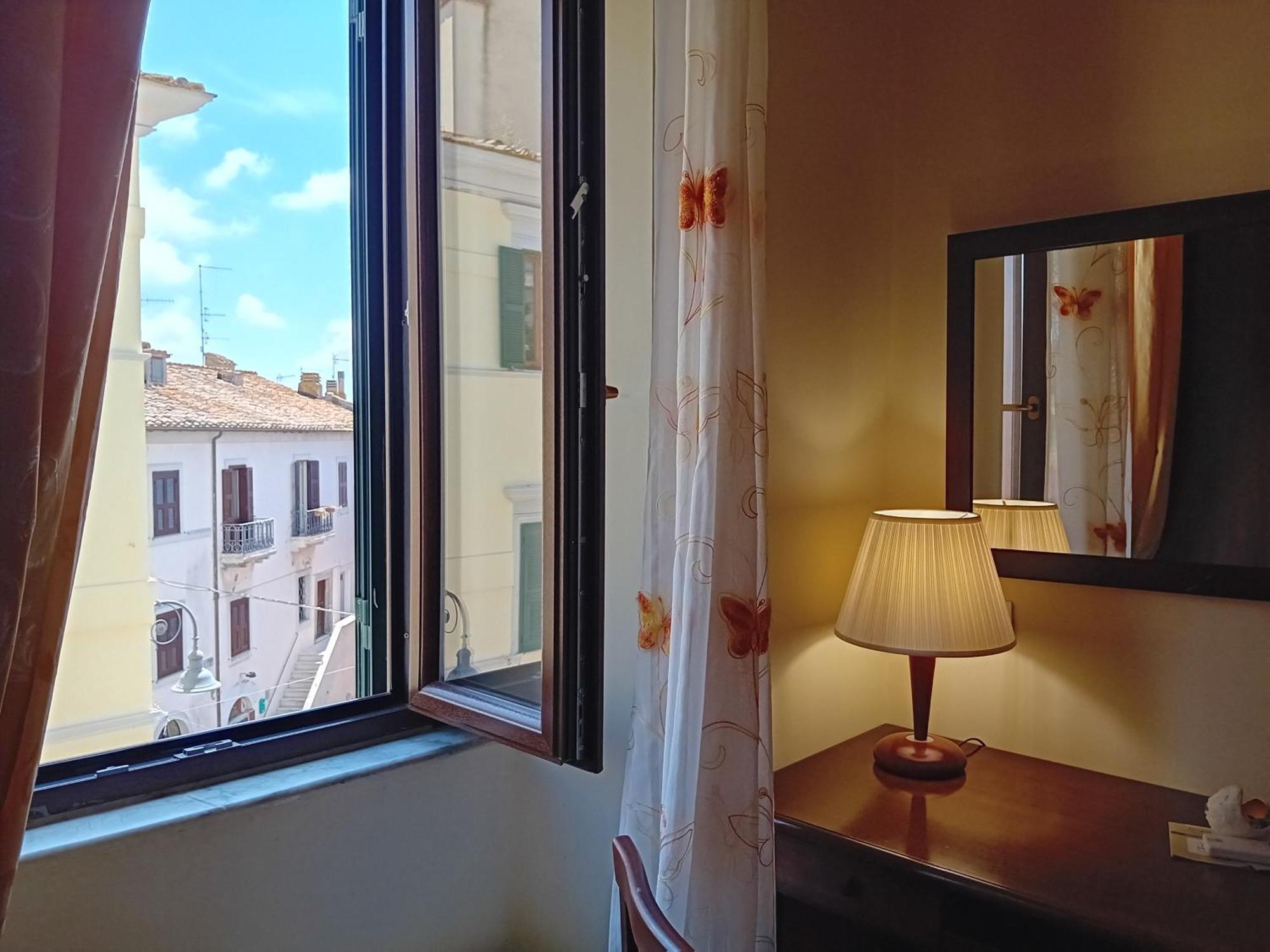 Camere Del Re Тарквиния Экстерьер фото